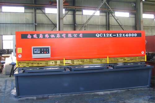 QC12K系列数控液压摆式剪板机
